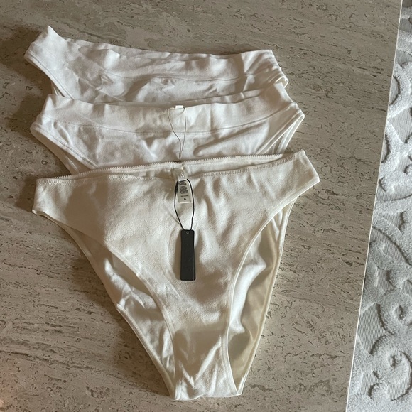 SKIMS Other - SKIMS PANTY BUNDLE XL NWT BONE 3